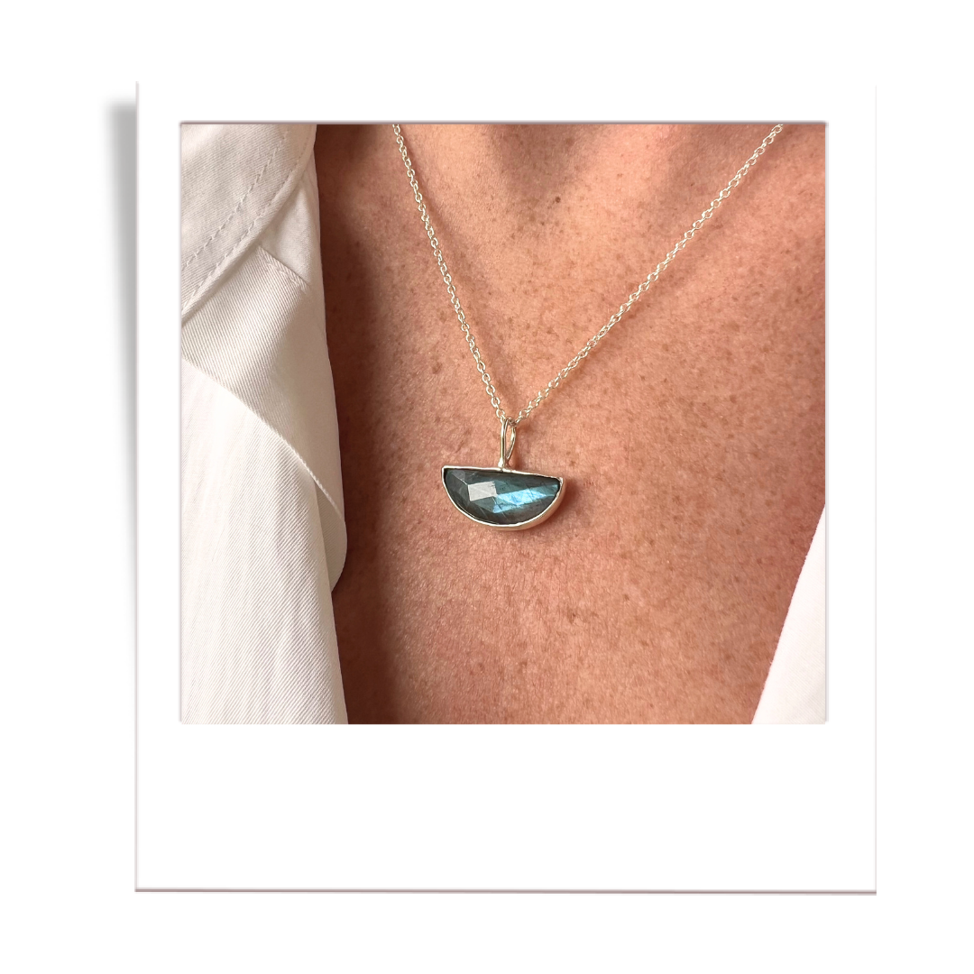 Labradorite Balance Pendant