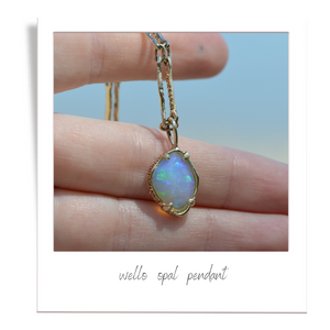 wello opal pendant