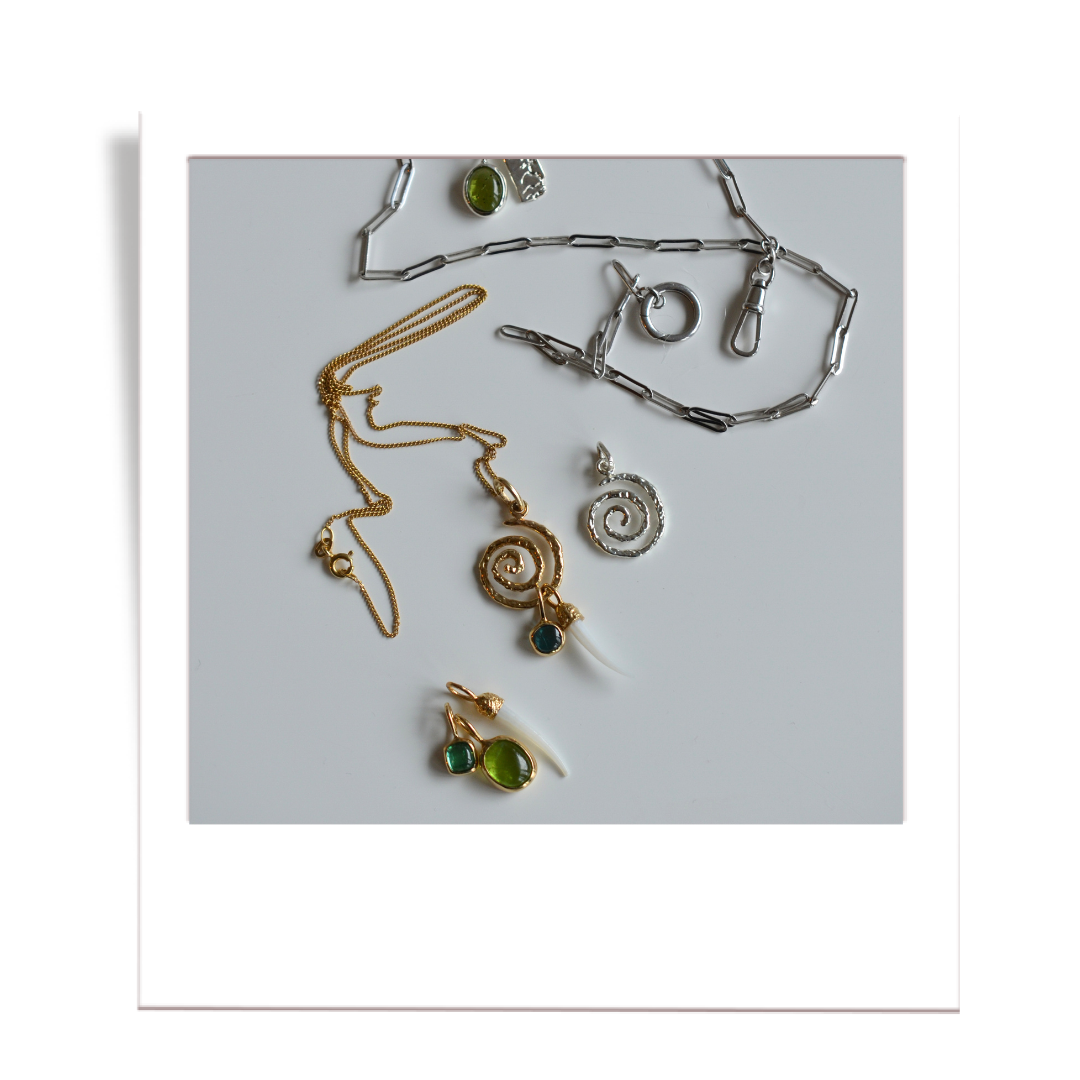 silver spiral charm holder