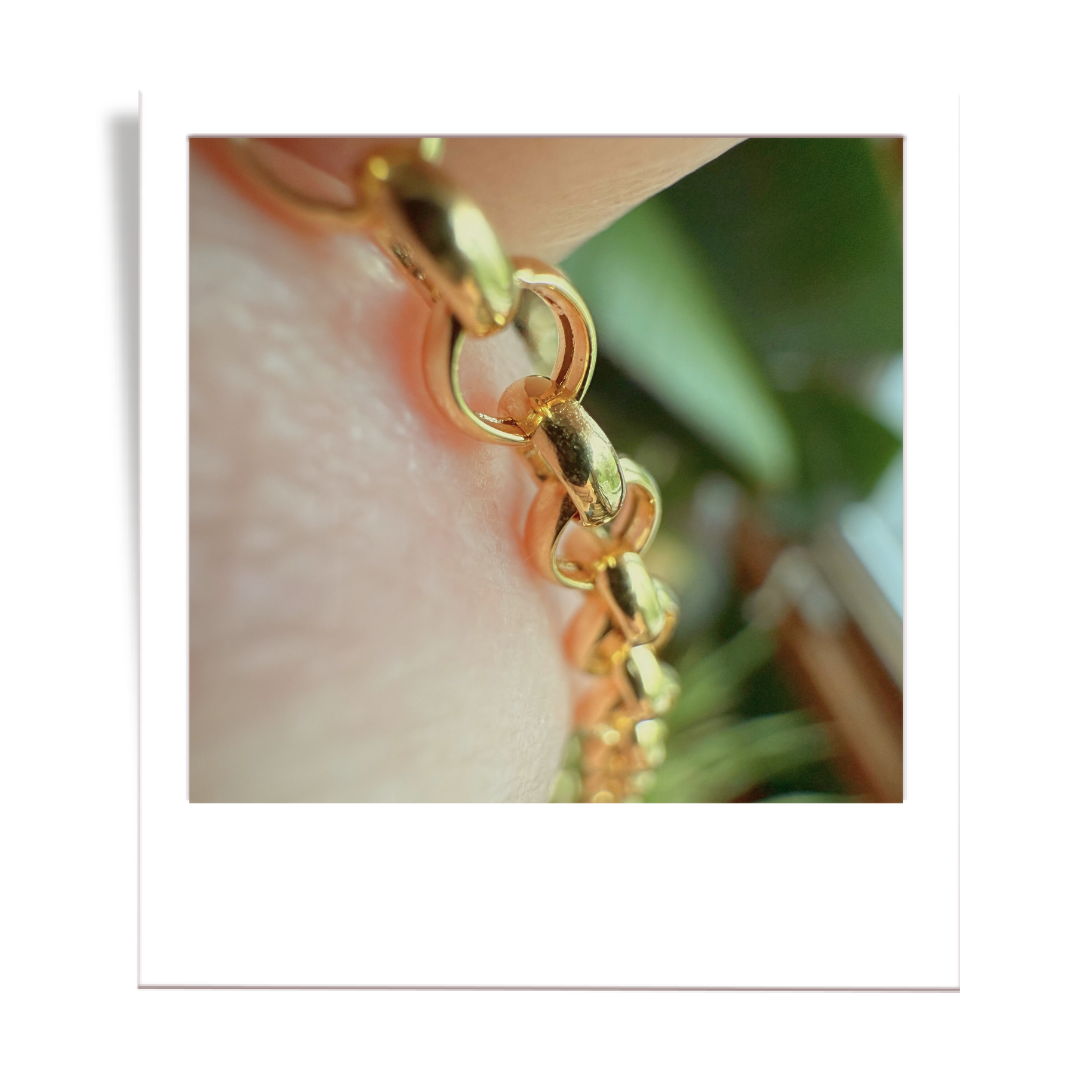 modern belcher style chain with charm ring