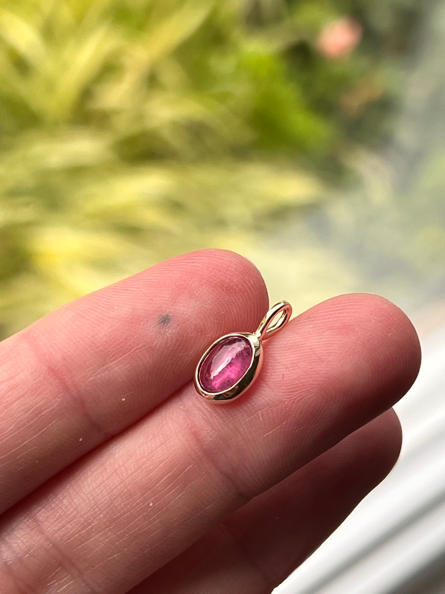 Pink Thai Sapphire pendant