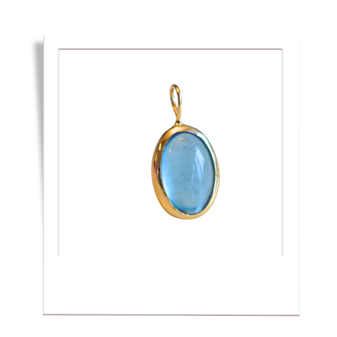 Gold Aquamarine Pendant
