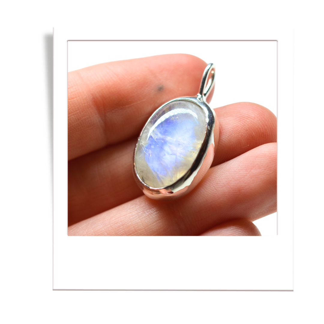 Rainbow Moonstone Pendant