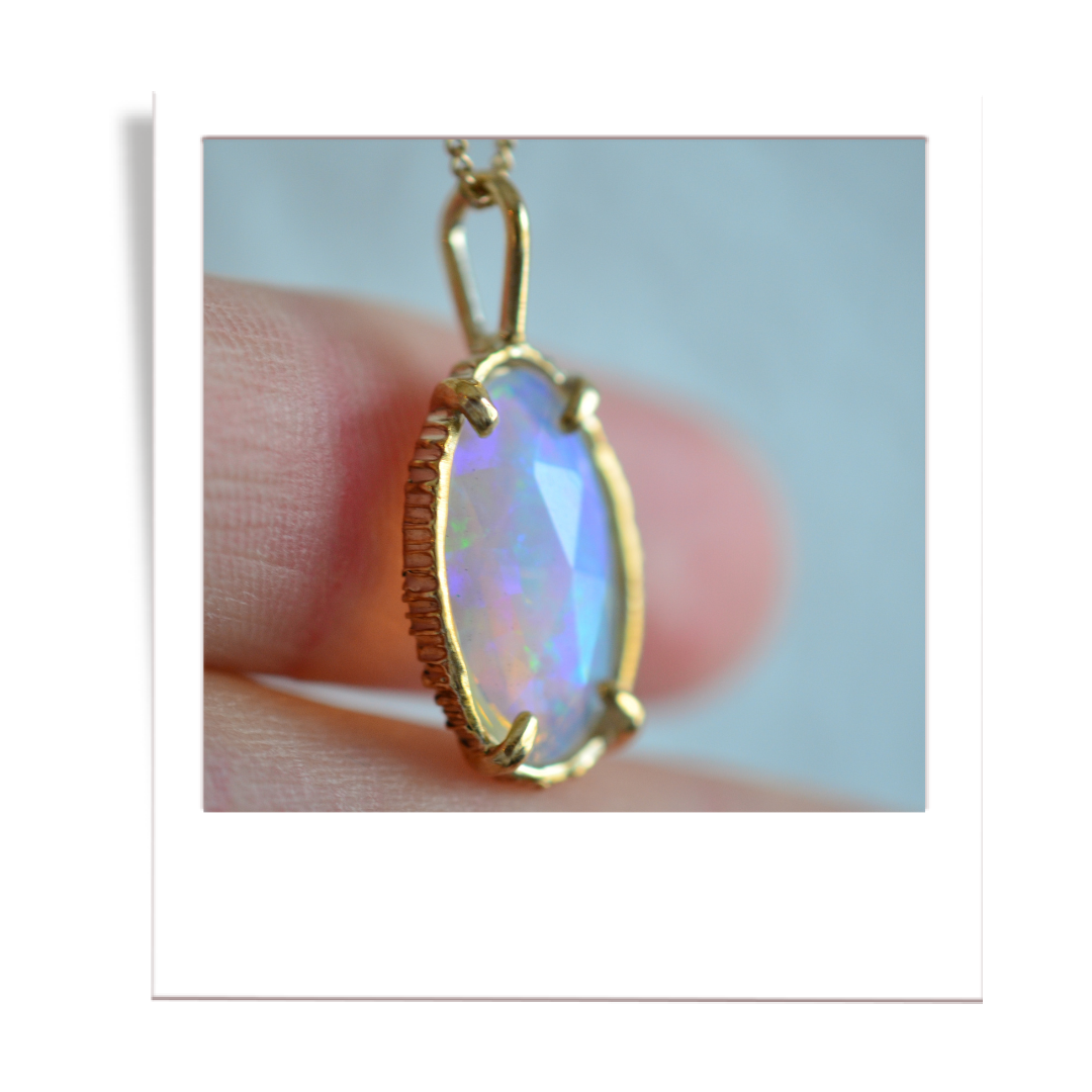 Welo Opal Pendant
